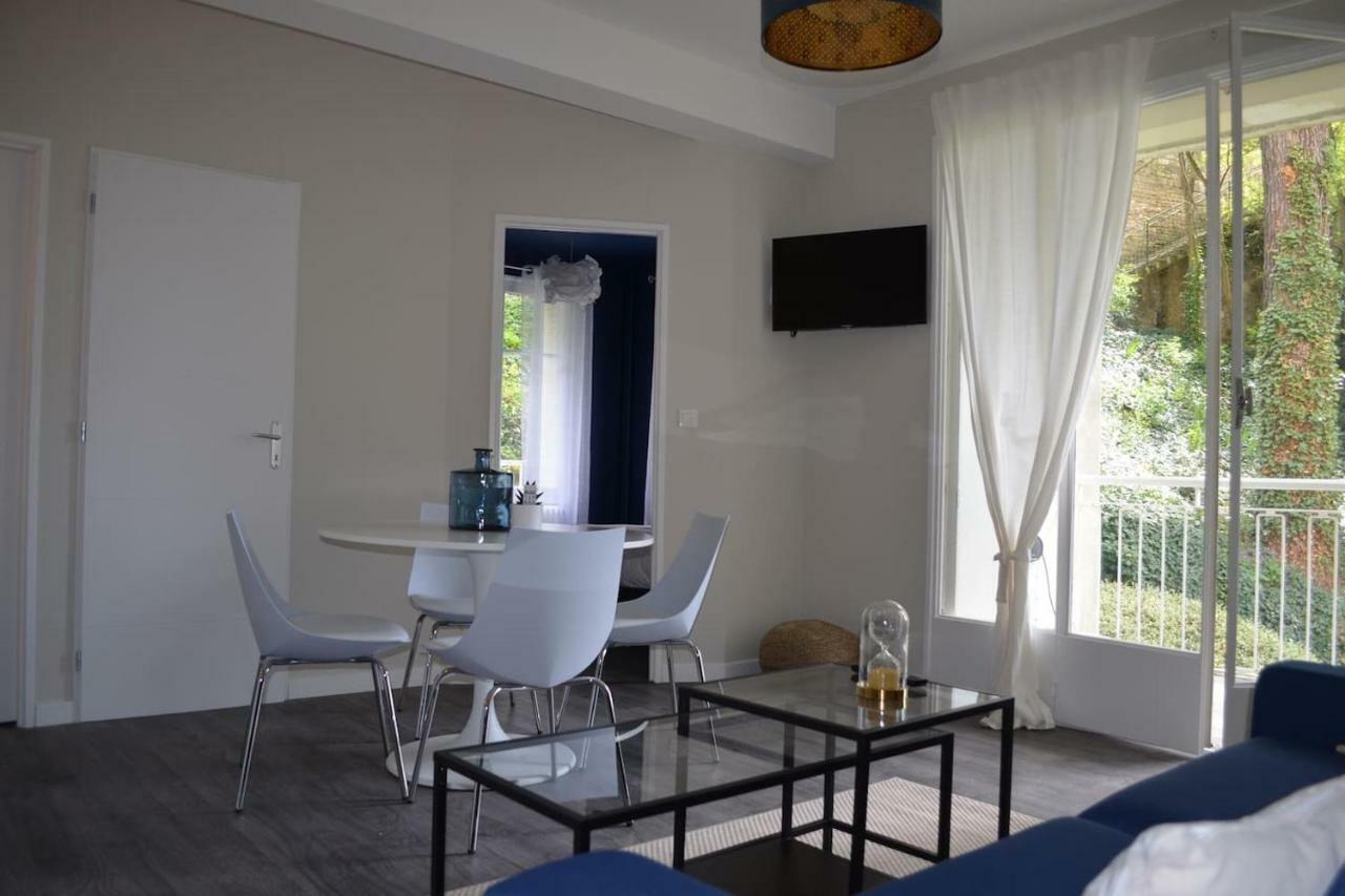 Appartement lumineux avec 1 chambre séparée situé à 300m de la gare et accès direct au coeur historique Poitiers Exterior foto