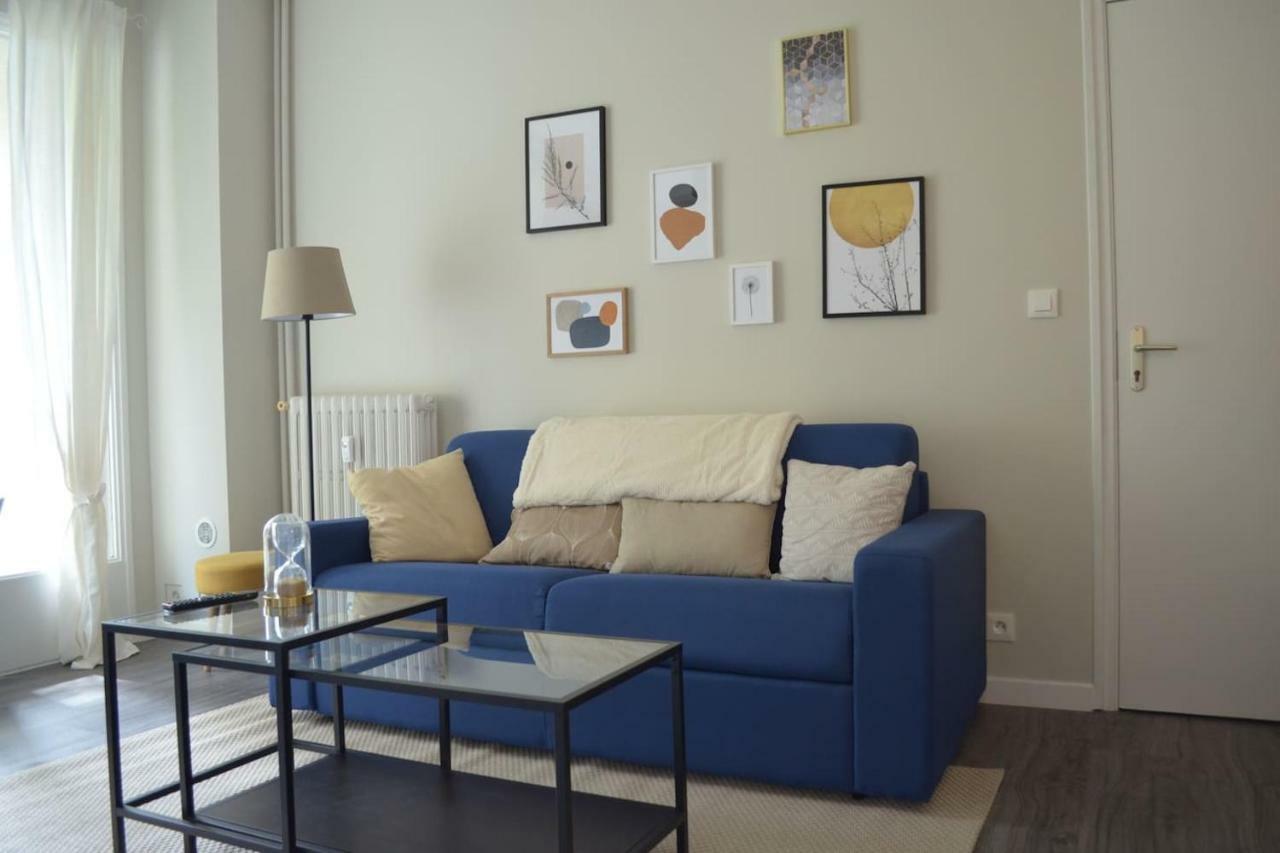 Appartement lumineux avec 1 chambre séparée situé à 300m de la gare et accès direct au coeur historique Poitiers Exterior foto