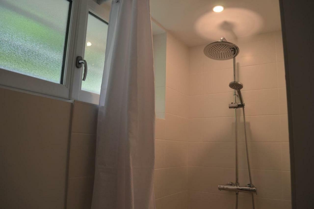 Appartement lumineux avec 1 chambre séparée situé à 300m de la gare et accès direct au coeur historique Poitiers Exterior foto